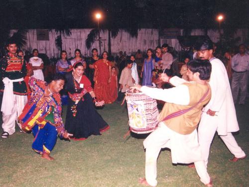 Purab Paschim Dandiya Dhol